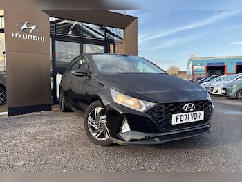 Used Hyundai i20 2022 for sale - 76498632: Photo