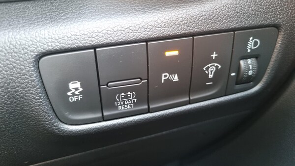 Used Hyundai KONA 2022 for sale - 76138179: Photo 16