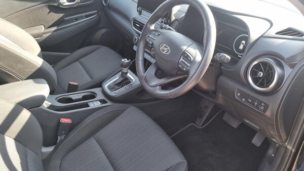 Used Hyundai KONA 2022 for sale - 76138179: Photo 7