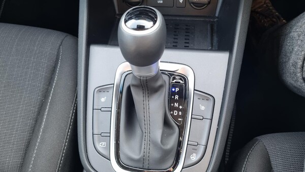 Used Hyundai KONA 2022 for sale - 76138179: Photo 9