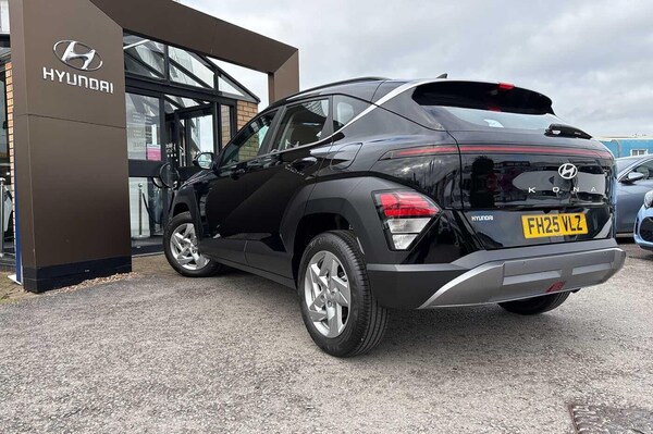 Used Hyundai KONA 2025 for sale - 76001548: Photo 2