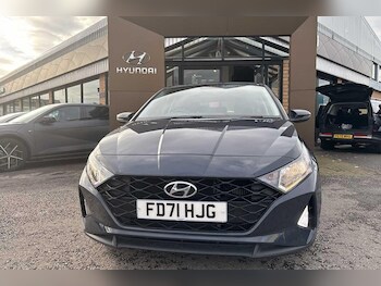 Used Hyundai i20 2022 for sale - 76499256: Photo