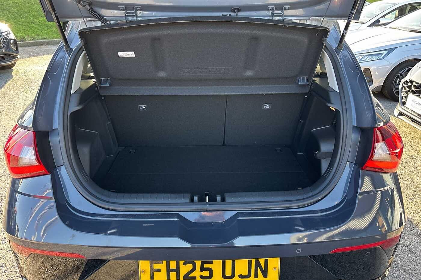 Used Hyundai i20 2025 for sale - 76997490: Photo 7