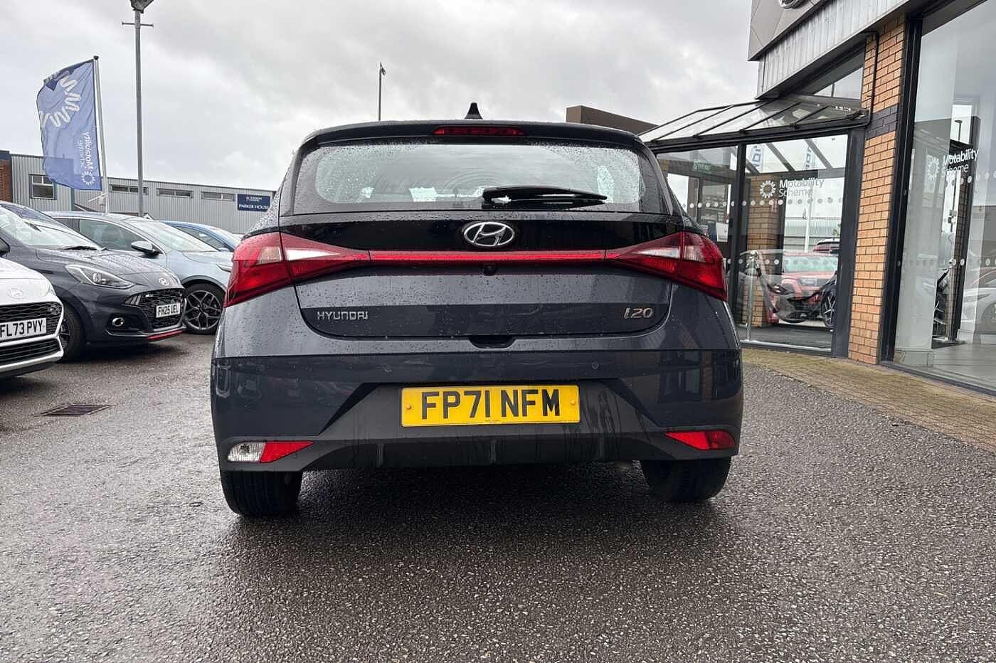 Used Hyundai i20 2021 for sale - 76307532: Photo 5