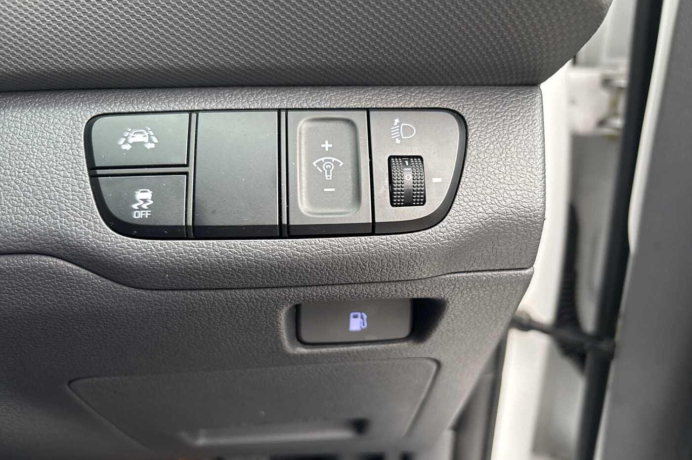 Used Hyundai IONIQ 2017 for sale - 76849848: Photo 16