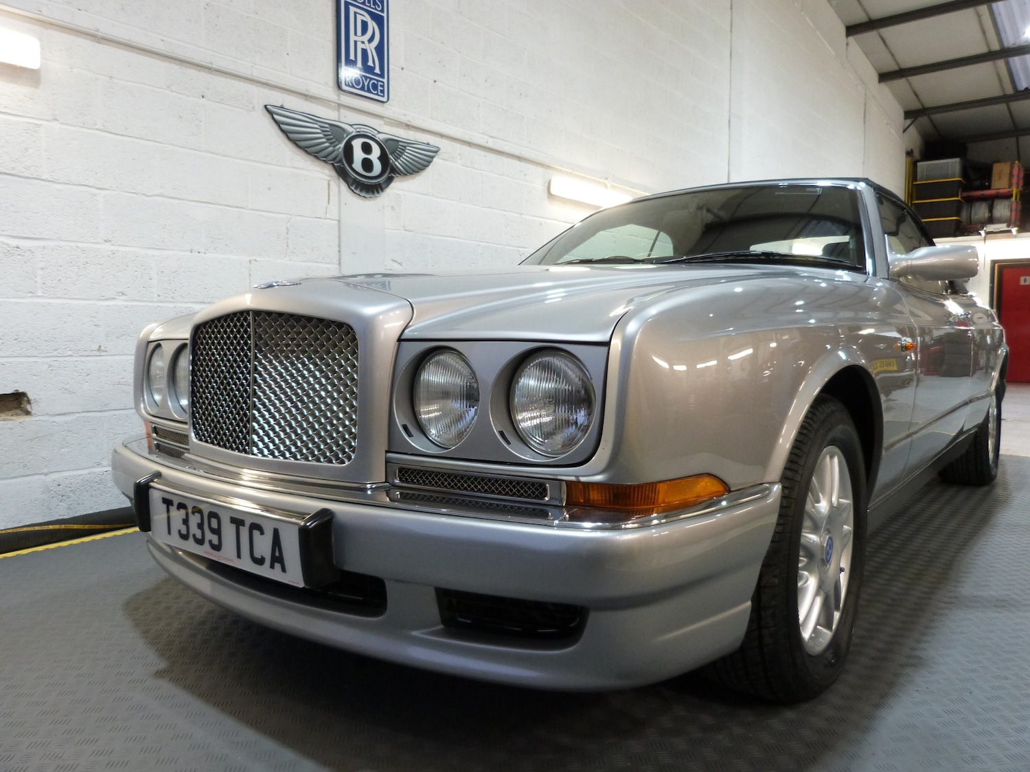 Used Bentley Azure 1999 for sale - 77298452: Photo 11