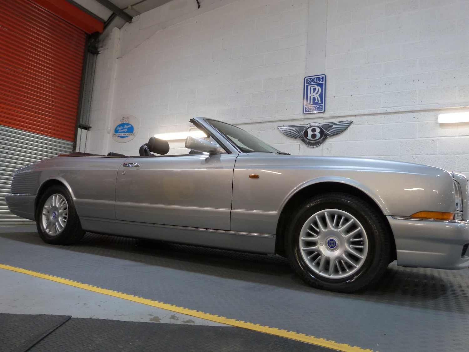 Used Bentley Azure 1999 for sale - 77298452: Photo 26
