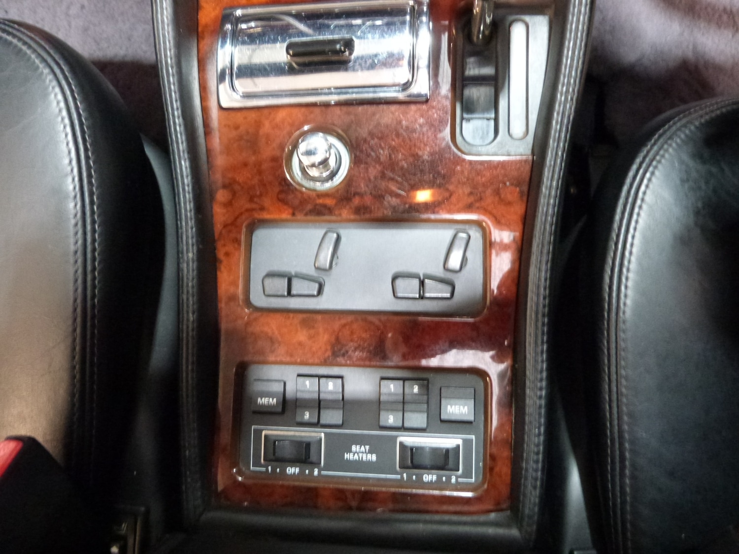 Used Bentley Azure 1999 for sale - 77298452: Photo 38