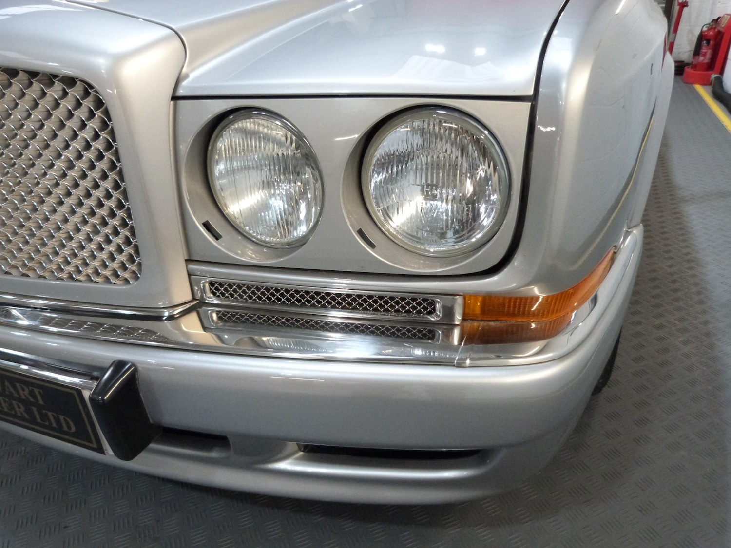 Used Bentley Azure 1999 for sale - 77298452: Photo 51