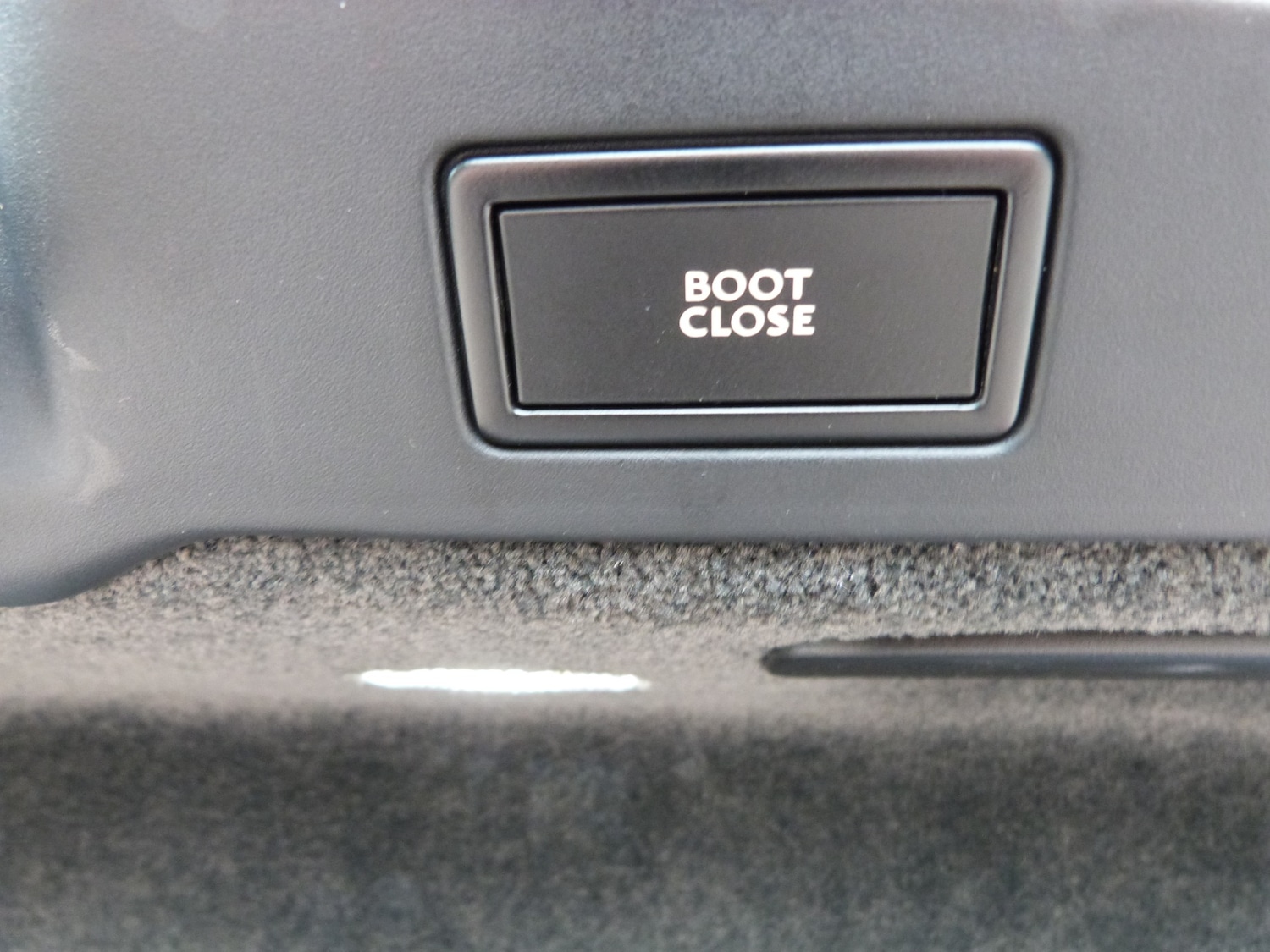 Used Bentley Continental 2015 for sale - 77296339: Photo 31