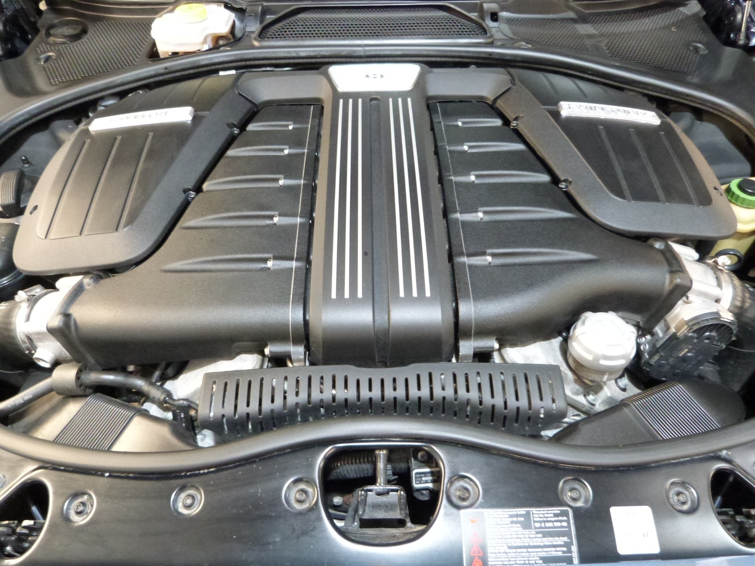 Used Bentley Continental 2015 for sale - 77296339: Photo 33