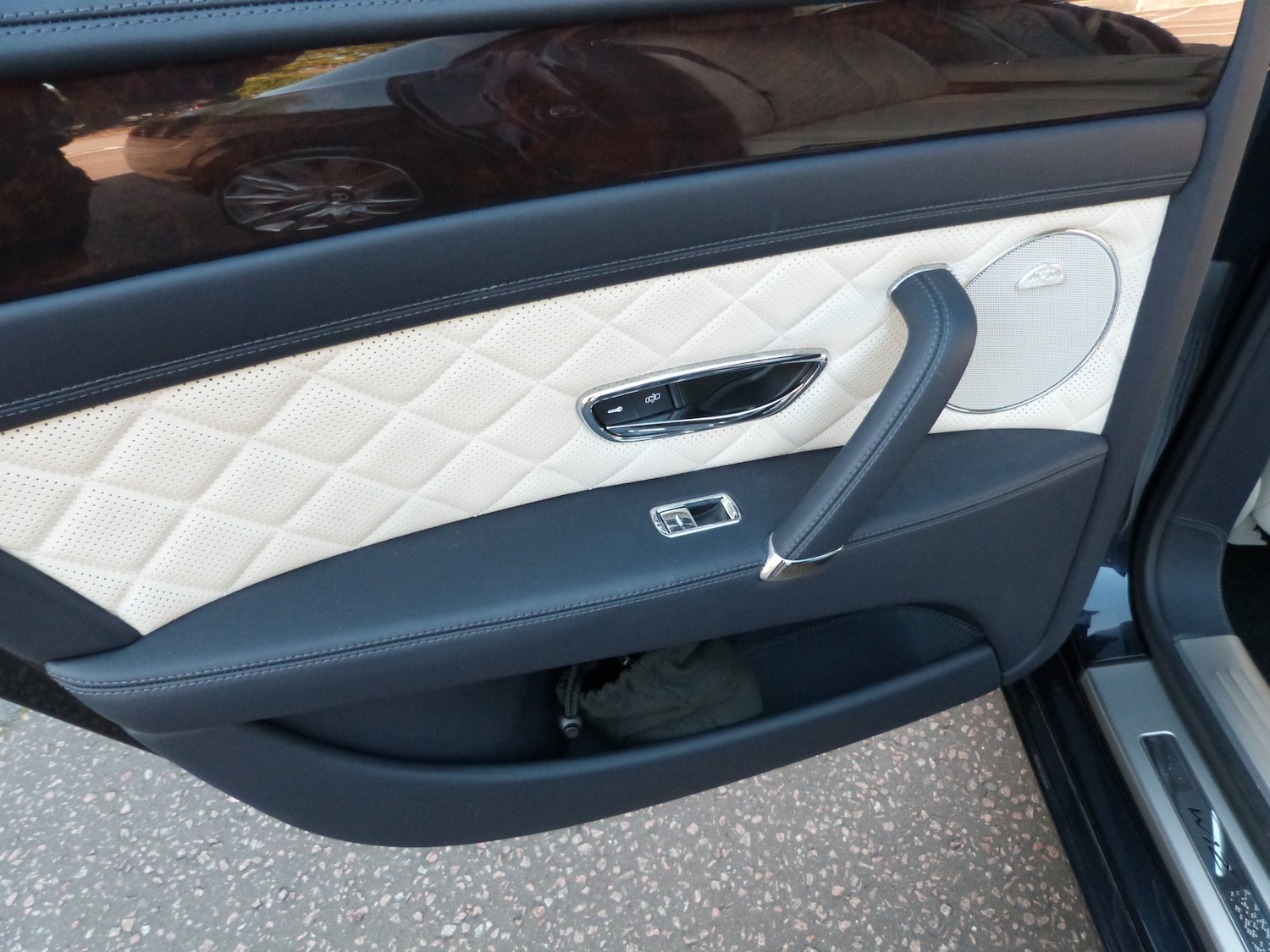 Used Bentley Flying Spur 2016 for sale - 78063890: Photo 42