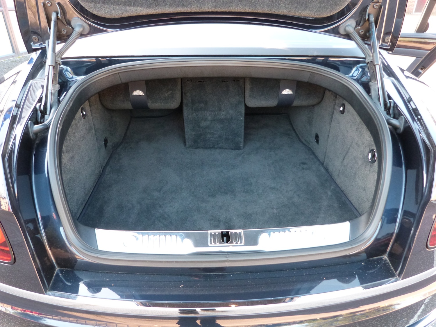 Used Bentley Flying Spur 2016 for sale - 78063890: Photo 46