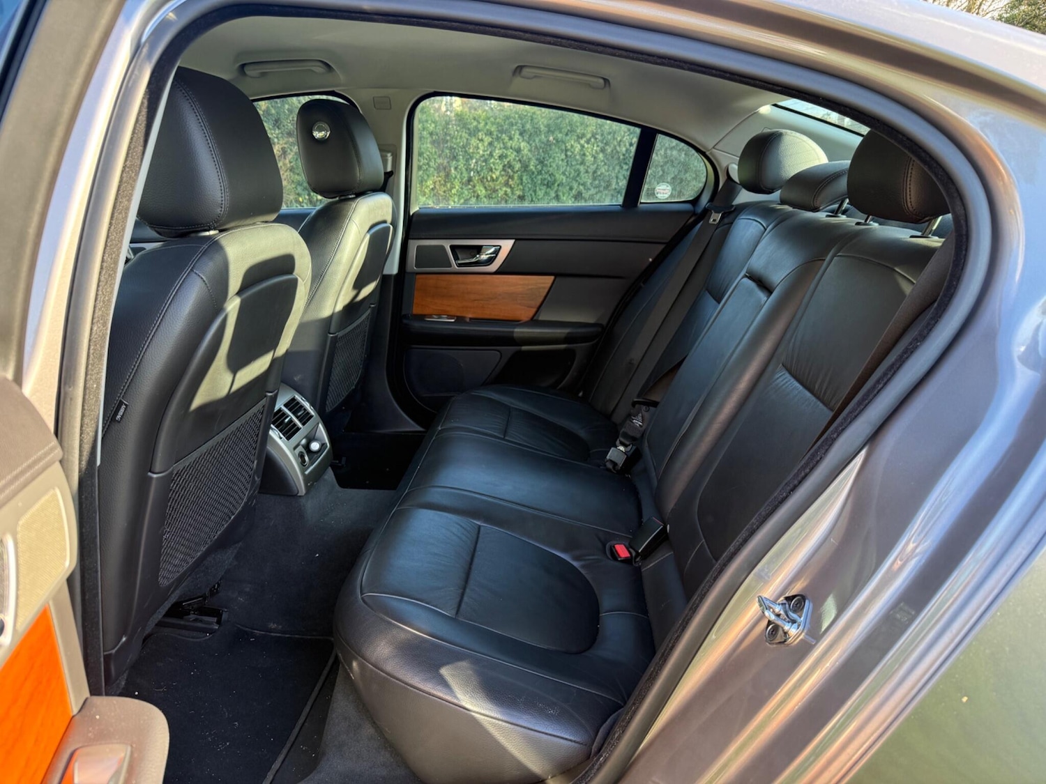 Used Jaguar XF 2010 for sale - 78009346: Photo 10