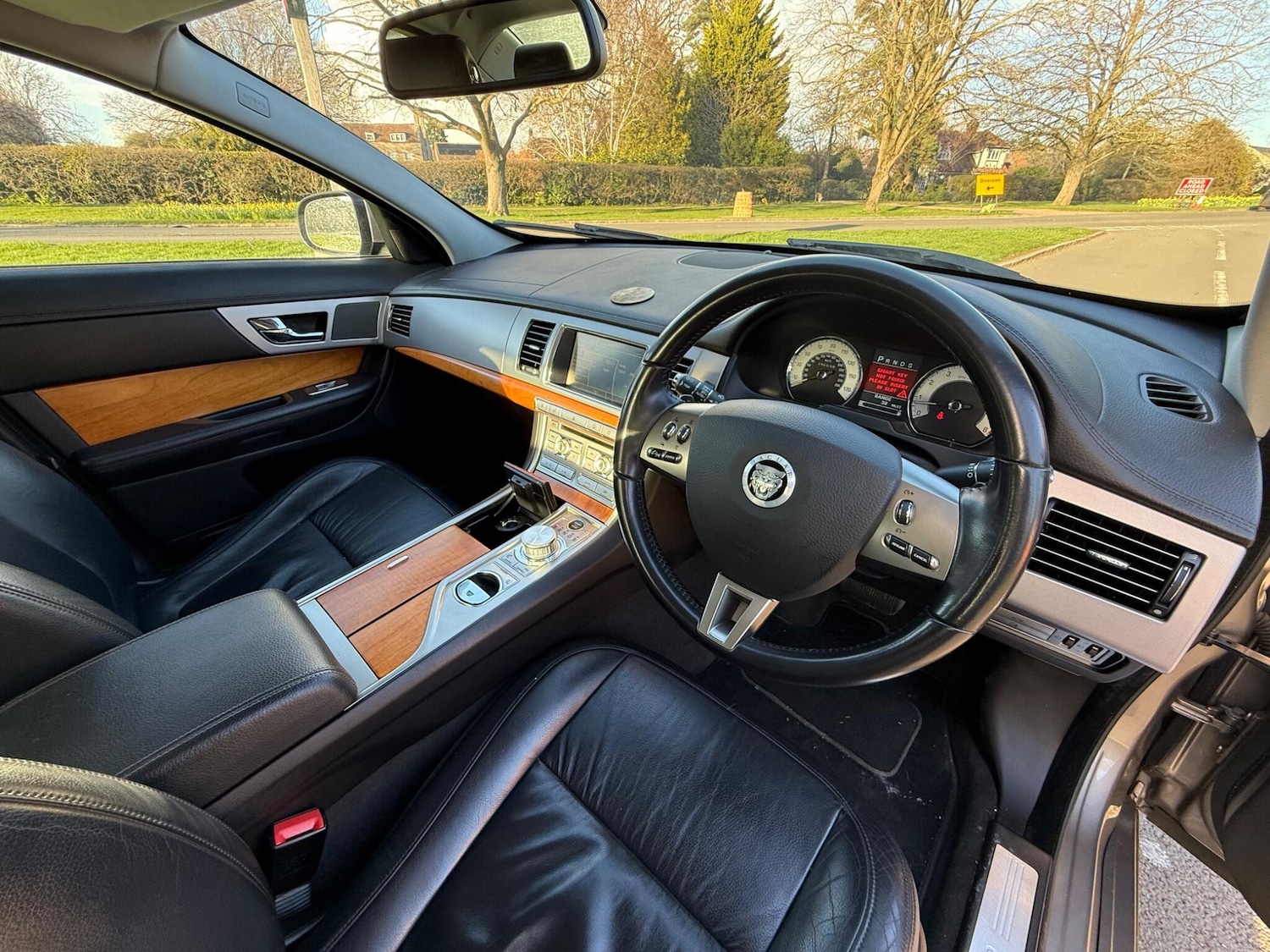 Used Jaguar XF 2010 for sale - 78009346: Photo 18