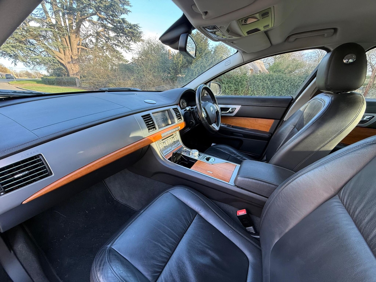 Used Jaguar XF 2010 for sale - 78009346: Photo 19