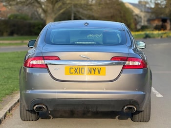 Used Jaguar XF 2010 for sale - 78009346: Photo