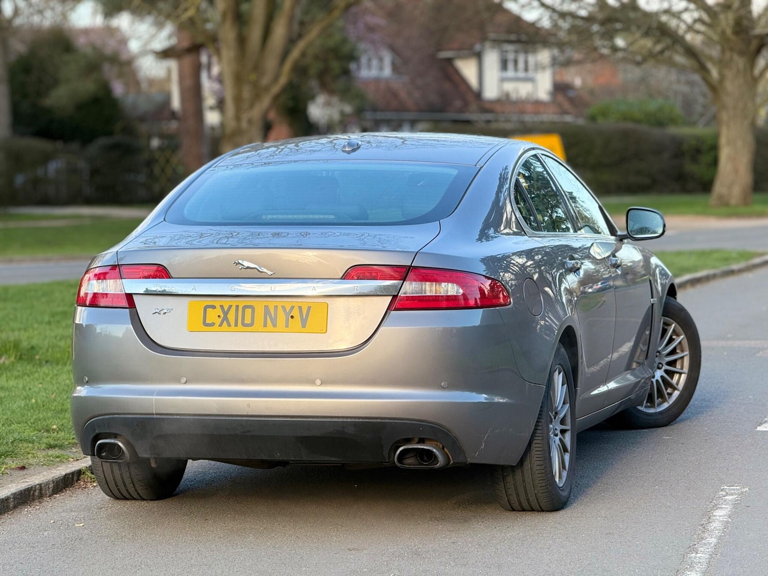 Used Jaguar XF 2010 for sale - 78009346: Photo 7