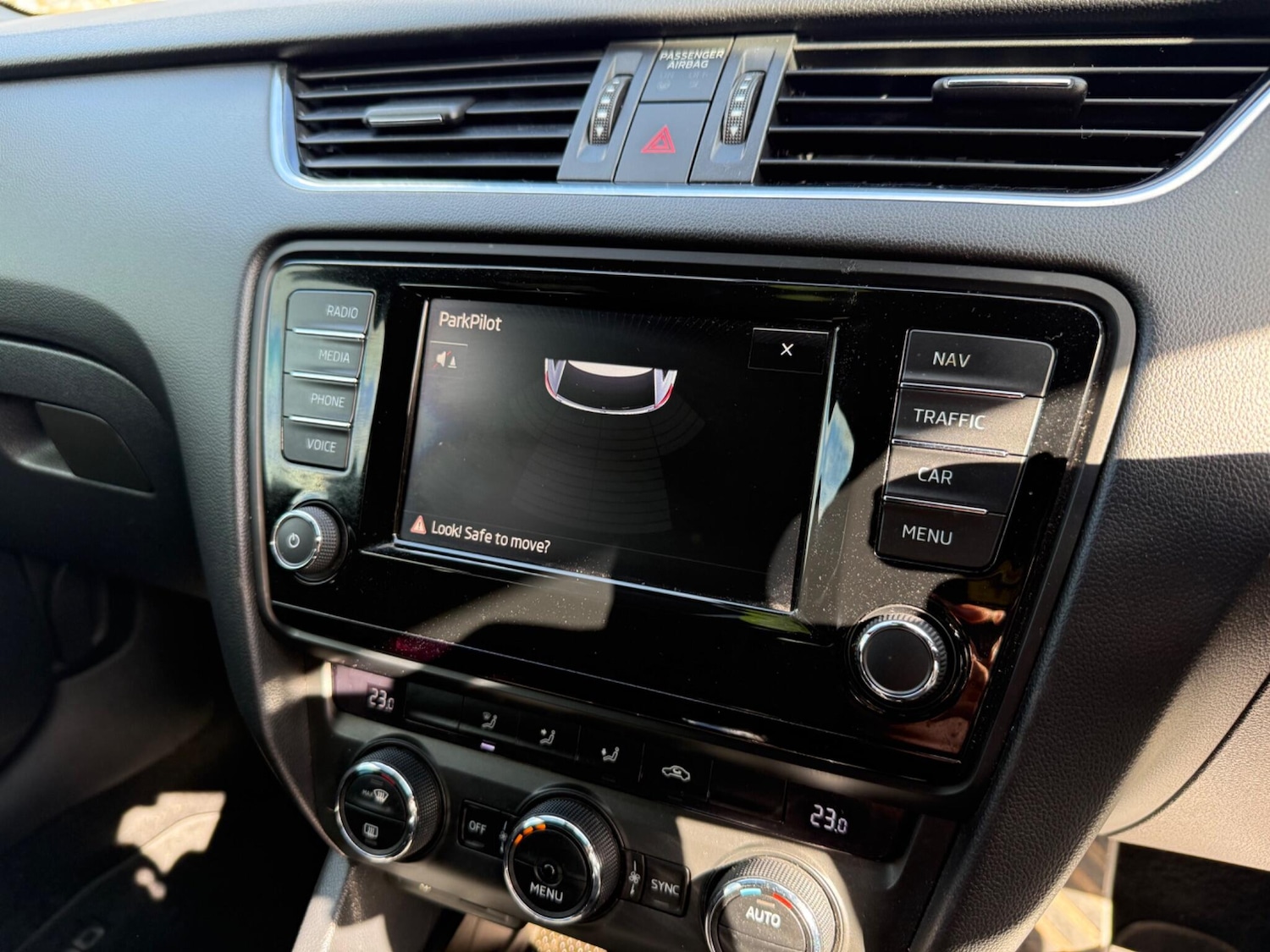 Used Skoda Octavia 2015 for sale - 77927685: Photo 25