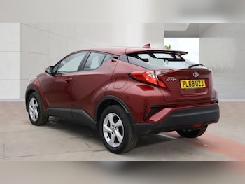 Used Toyota C-HR 2019 for sale - 78412963: Photo