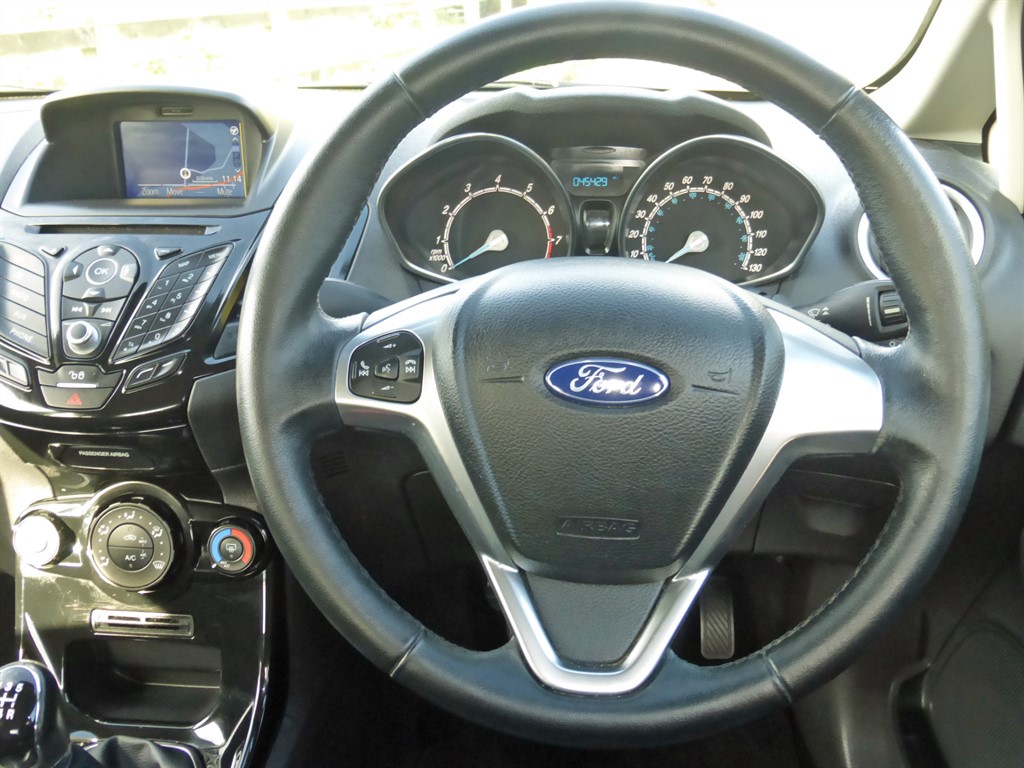 Used Ford Fiesta 2017 for sale - 76344236: Photo 18