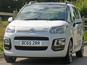 2015 - 1.6 HDi SELECTION 5-Door