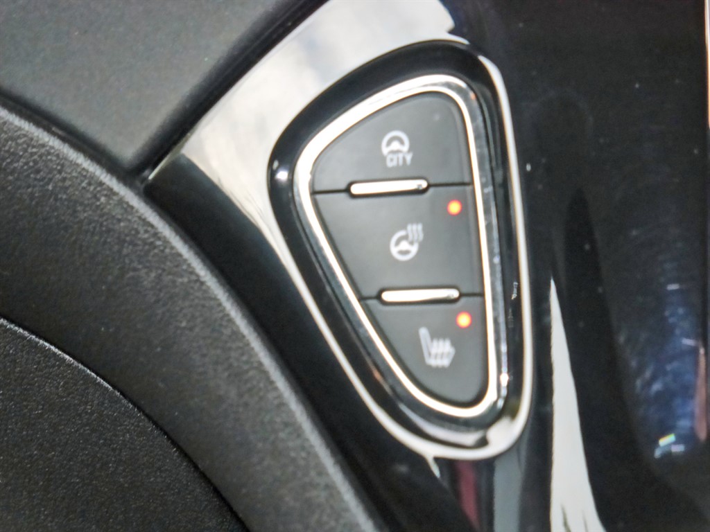 Used Vauxhall Corsa 2016 for sale - 76344217: Photo 23
