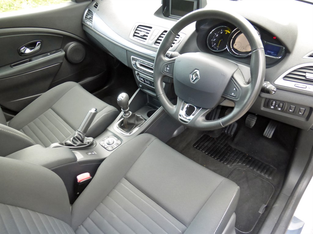 Used Renault Megane 2015 for sale - 76344250: Photo 20