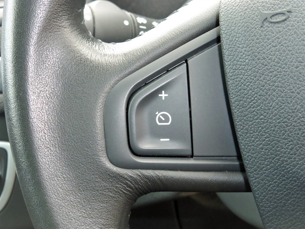 Used Renault Megane 2015 for sale - 76344250: Photo 27
