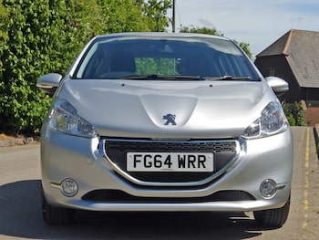 Used Peugeot 208 2014 for sale - 75008548: Photo