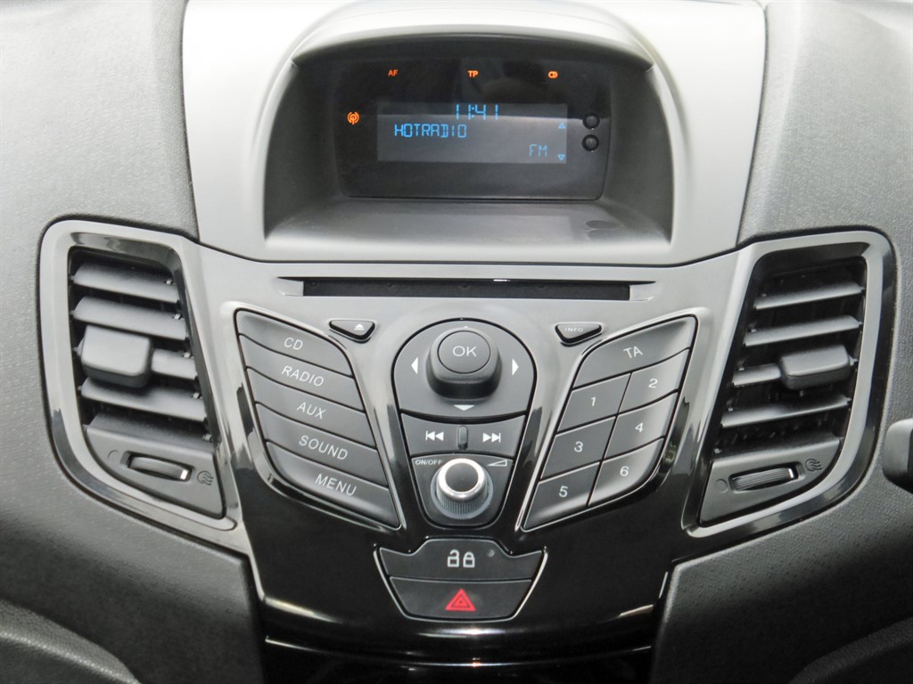 Used Ford Fiesta 2013 for sale - 76415418: Photo 19