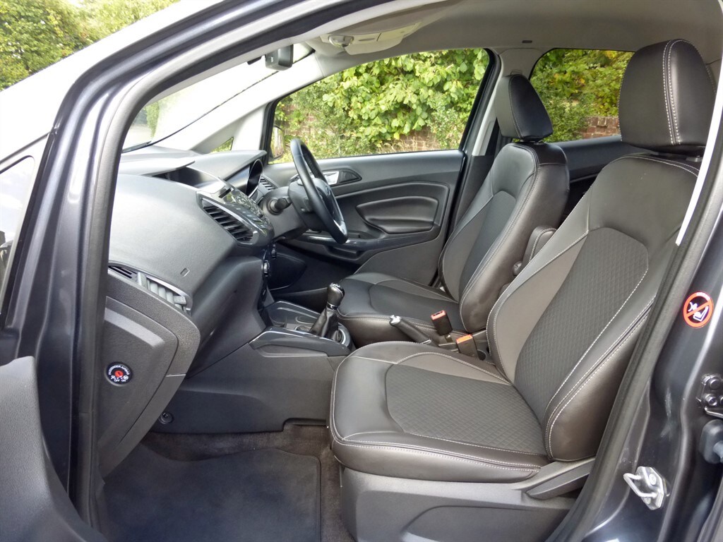 Used Ford Ecosport 2018 for sale - 76557090: Photo 12