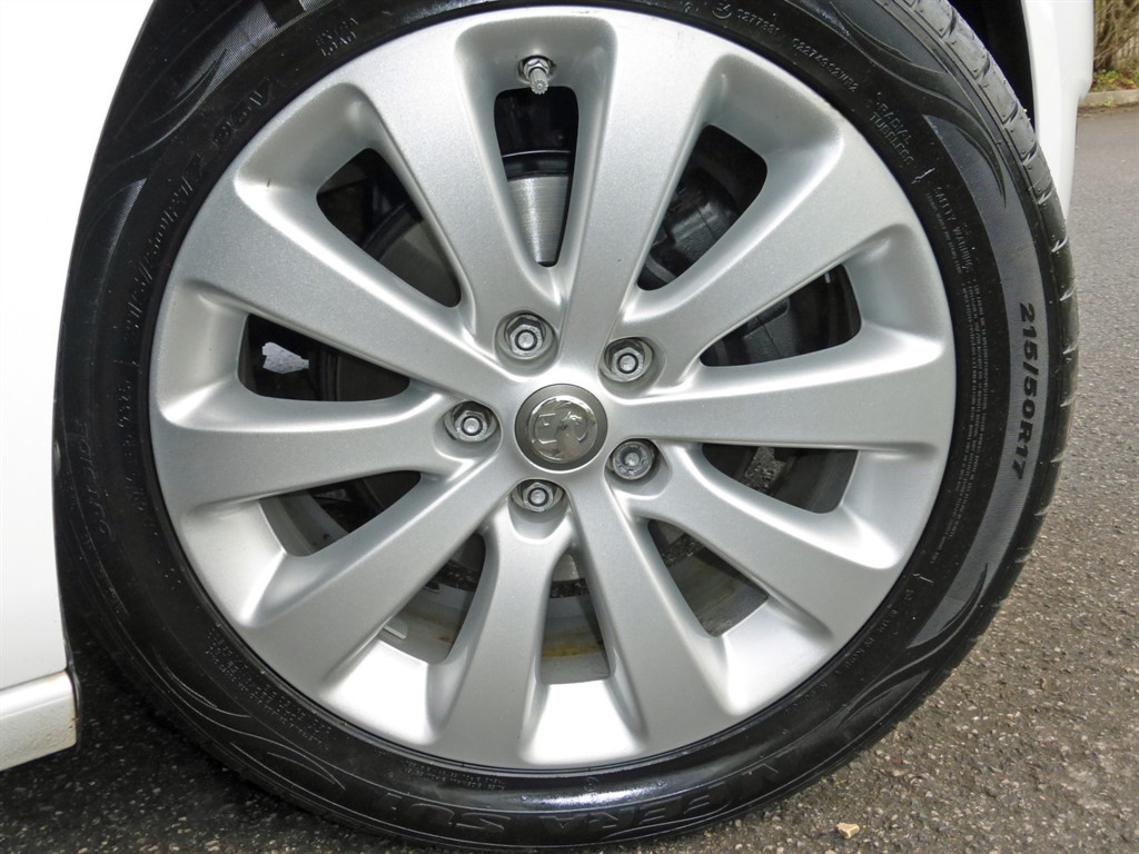 Used Vauxhall Astra 2015 for sale - 77235656: Photo 24