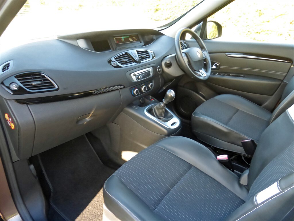 Used Renault Scenic 2014 for sale - 76640659: Photo 13