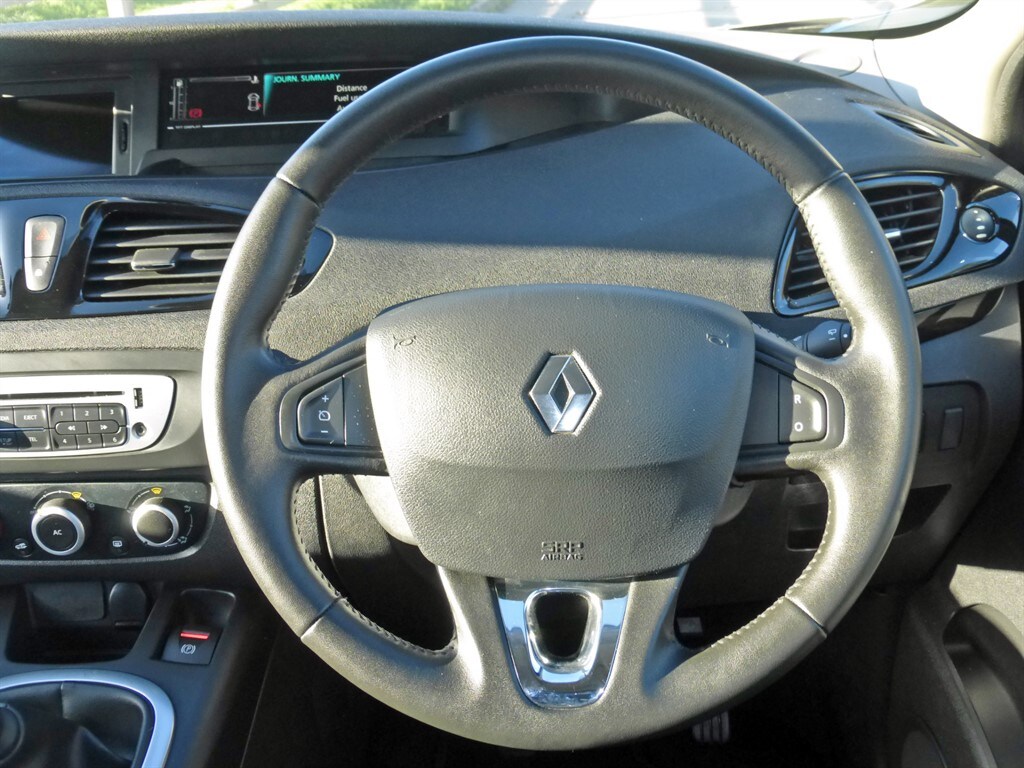 Used Renault Scenic 2014 for sale - 76640659: Photo 20