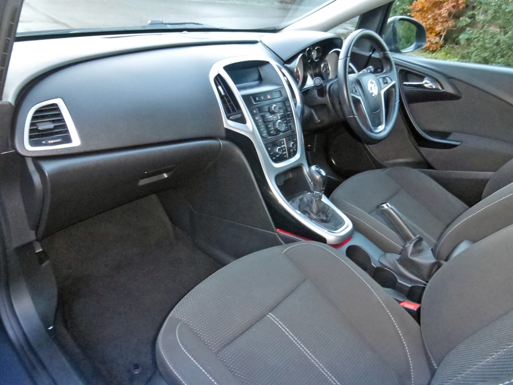 Used Vauxhall Astra 2015 for sale - 76796681: Photo 13