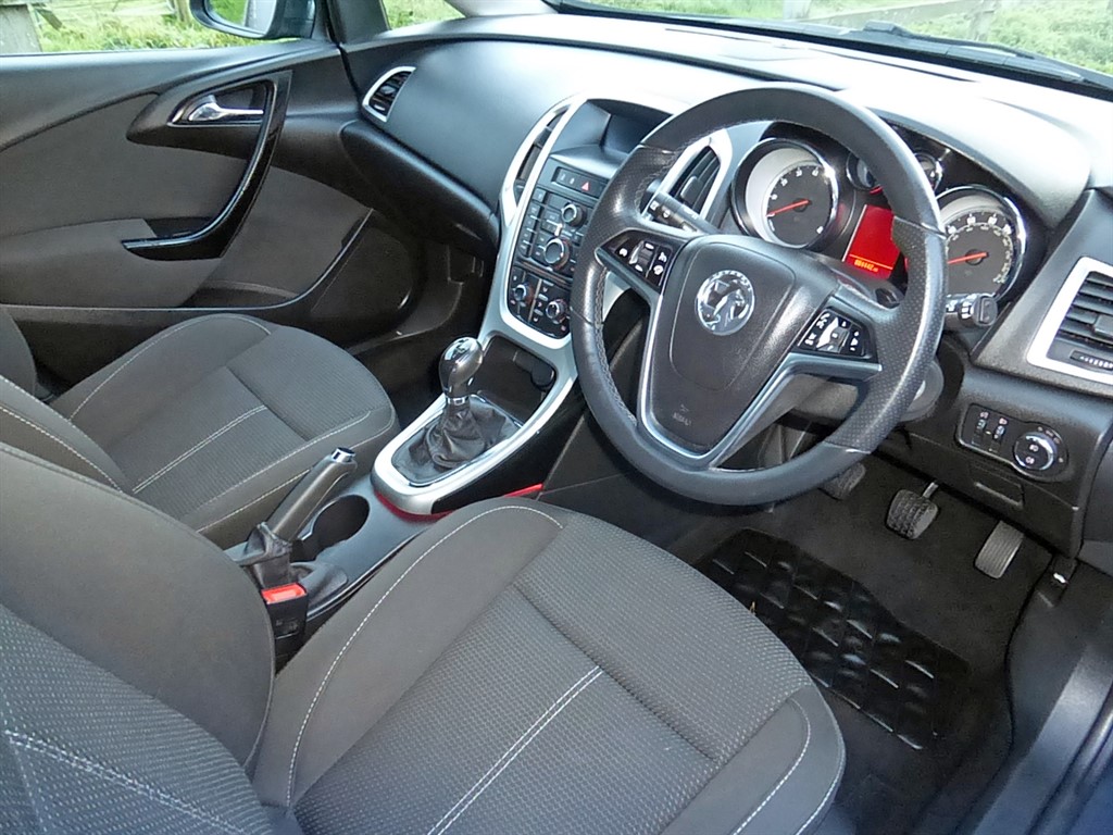 Used Vauxhall Astra 2015 for sale - 76796681: Photo 15