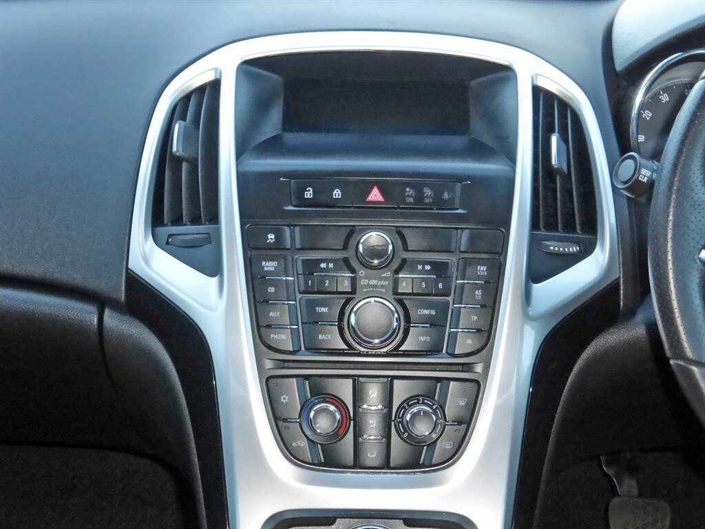 Used Vauxhall Astra 2015 for sale - 76796681: Photo 18