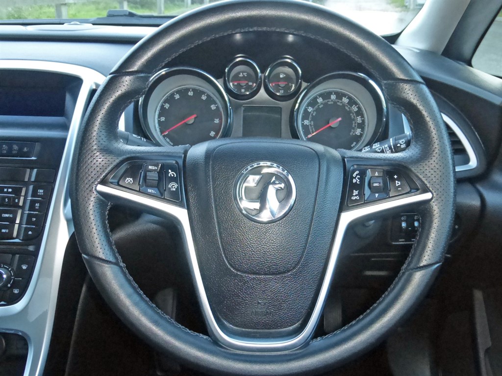 Used Vauxhall Astra 2015 for sale - 76796681: Photo 19