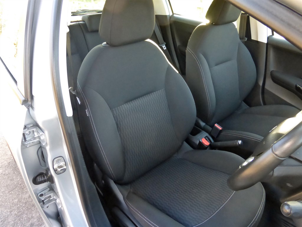 Used Peugeot 208 2017 for sale - 77013249: Photo 17