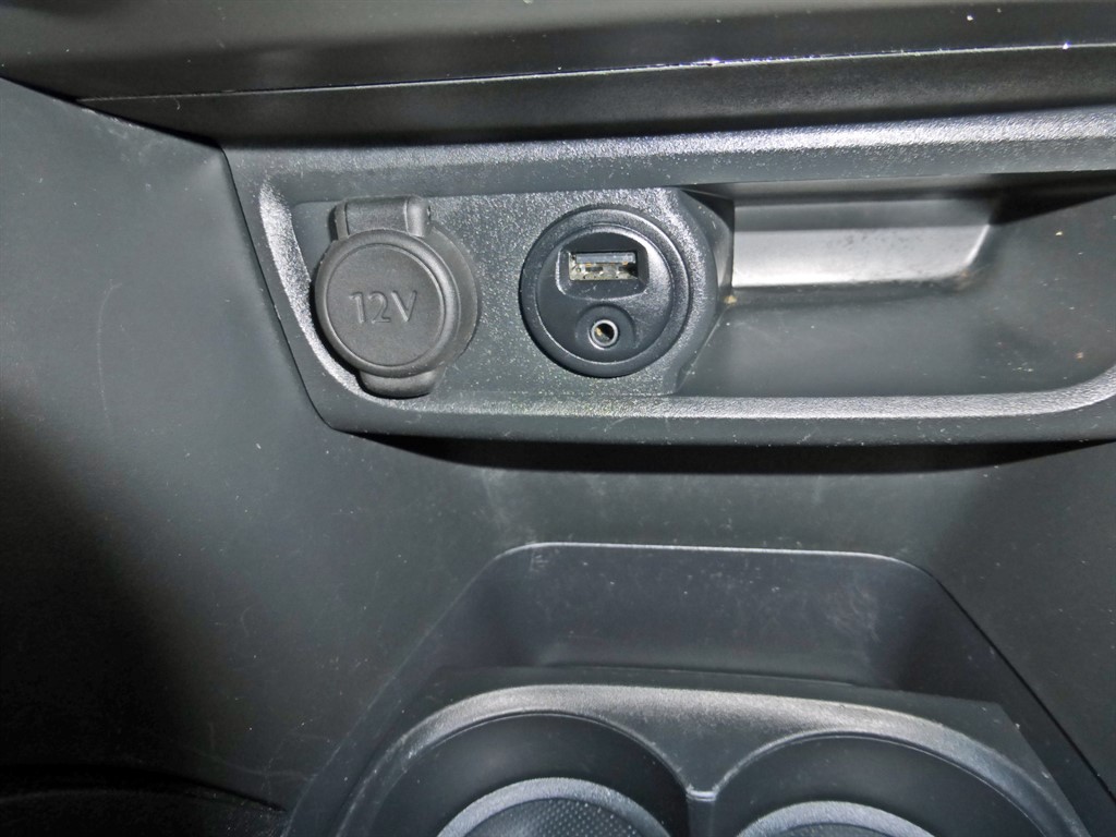 Used Peugeot 208 2017 for sale - 77013249: Photo 22