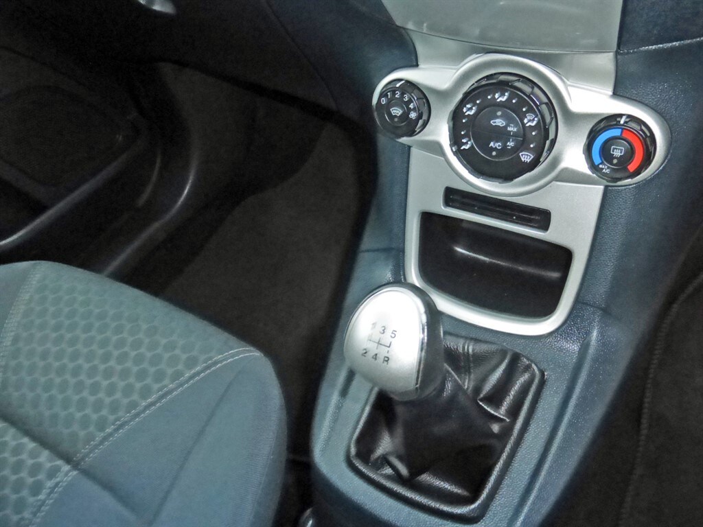 Used Ford Fiesta 2012 for sale - 76971628: Photo 20