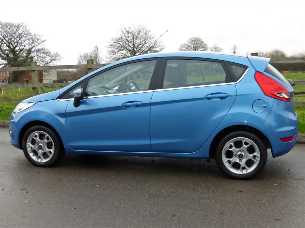 Used Ford Fiesta 2012 for sale - 76971628: Photo 4