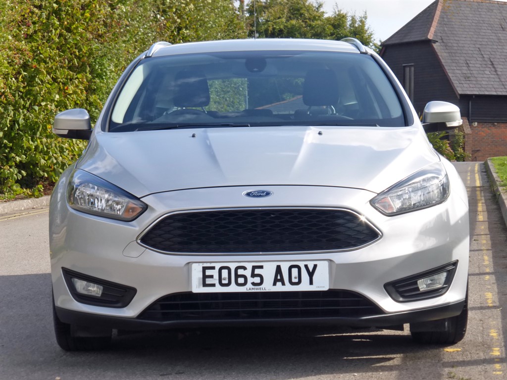 Used Ford Focus 2015 for sale - 76172511: Photo 2
