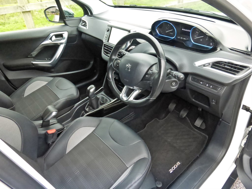 Used Peugeot 2008 2016 for sale - 76922071: Photo 15