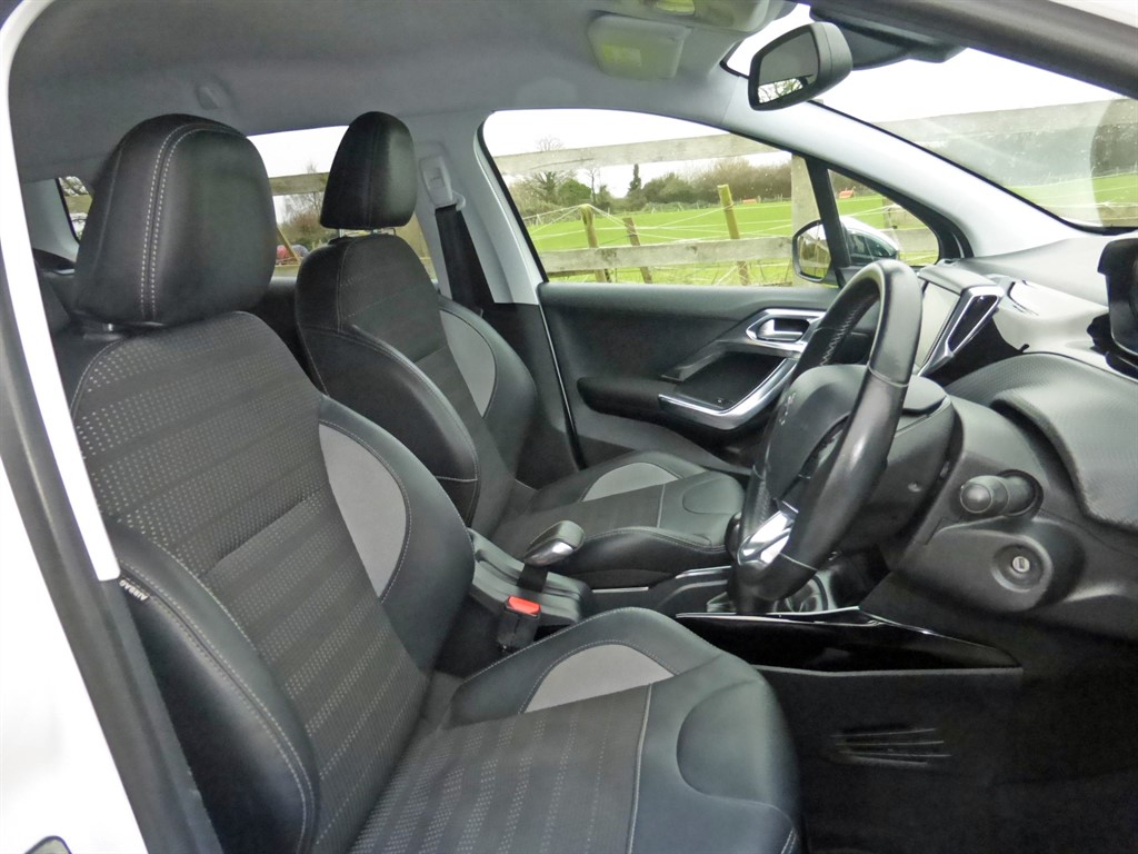 Used Peugeot 2008 2016 for sale - 76922071: Photo 16