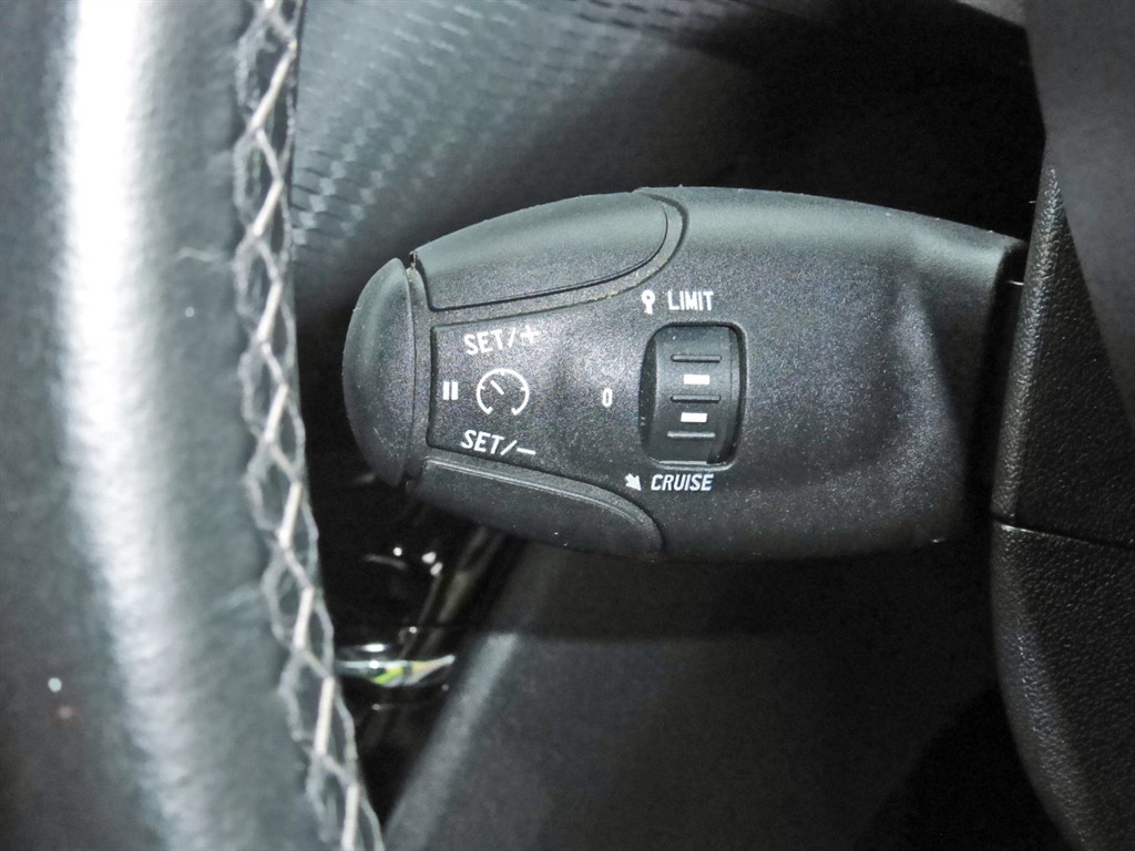 Used Peugeot 2008 2016 for sale - 76922071: Photo 19