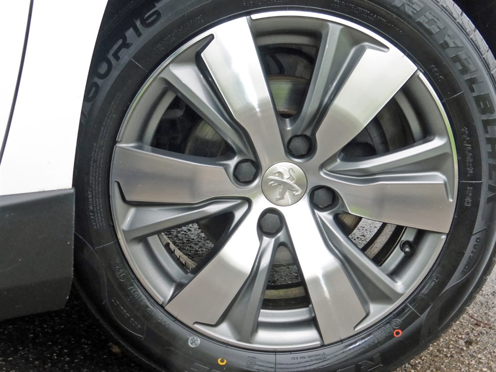 Used Peugeot 2008 2016 for sale - 76922071: Photo 21