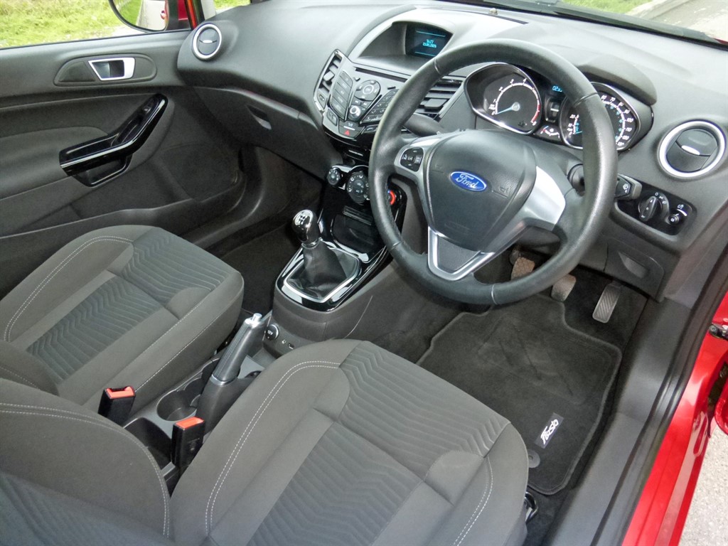 Used Ford Fiesta 2015 for sale - 77300747: Photo 14