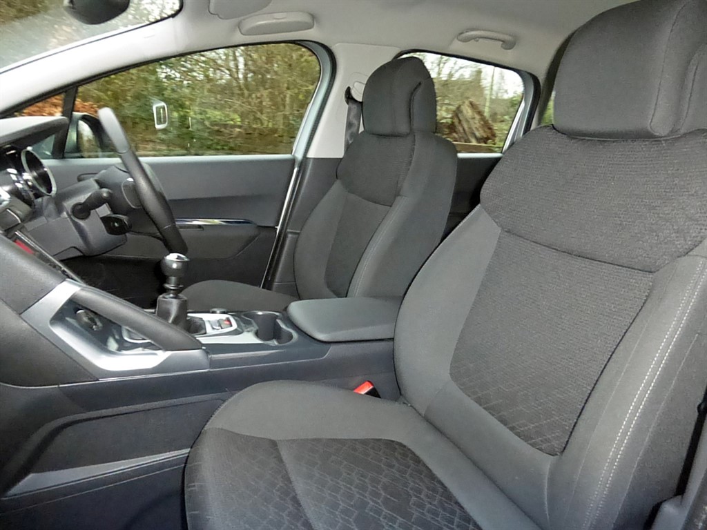 Used Peugeot 3008 2016 for sale - 77036466: Photo 16